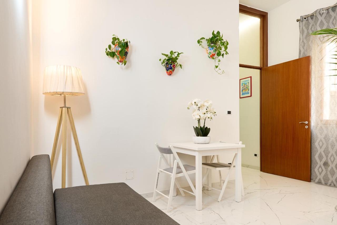 Via Matteotti Apartment Nel Centro Storico A Lecce Exteriör bild